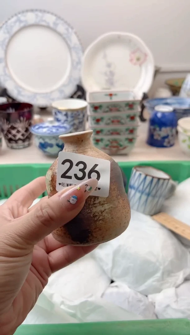 瓷片汪**喵236，，，，，，，，