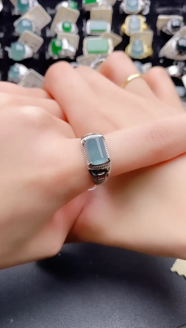 【闪购商品】翡翠戒指银S925镶嵌12212