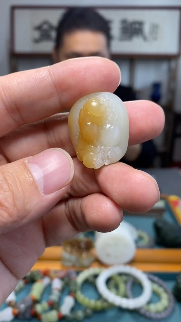 颈饰未镶嵌和田玉35