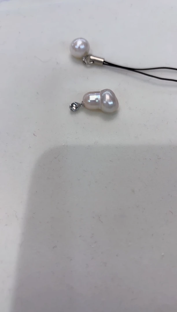 淡水珍珠银S925镶嵌颈饰木*吊坠随机一个