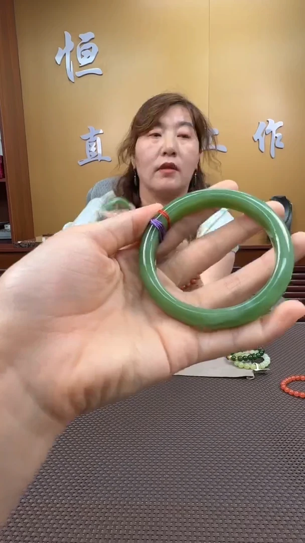 和田玉未镶嵌颈饰手镯60