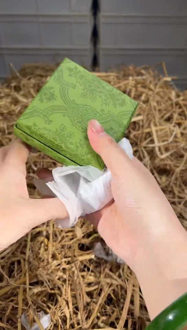 未镶嵌手镯石英质玉D4206