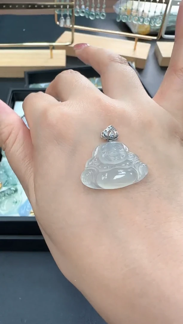 【闪购商品】翡翠颈饰18K金镶嵌250212182