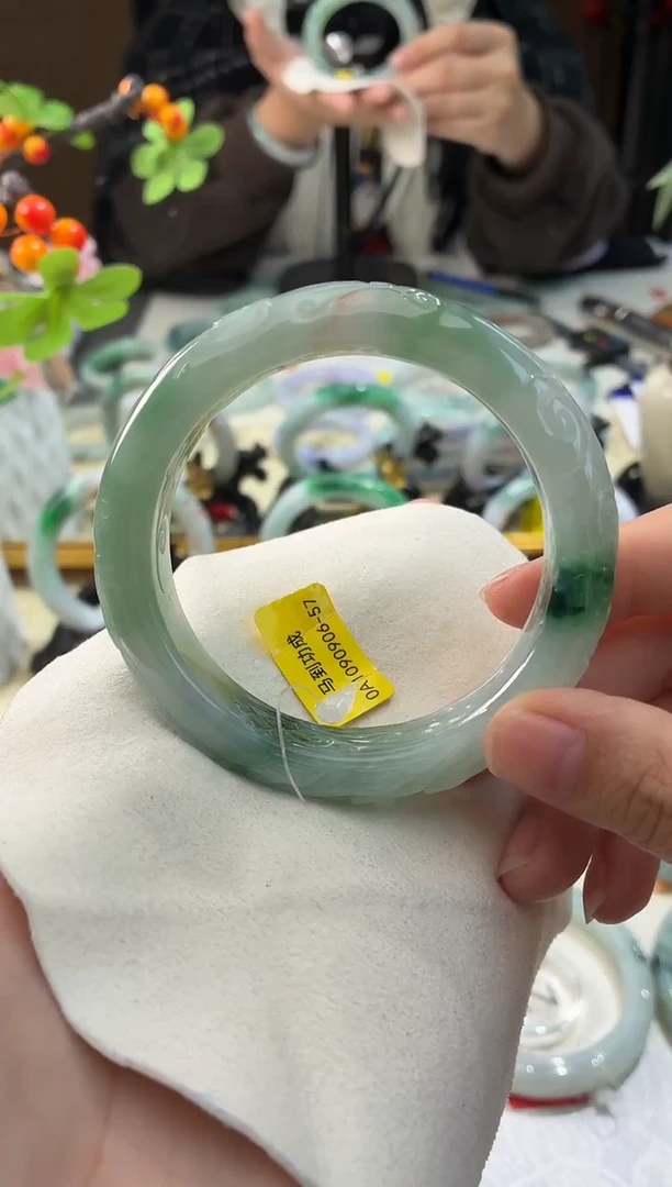 未镶嵌手镯翡翠20  翡翠手镯 57