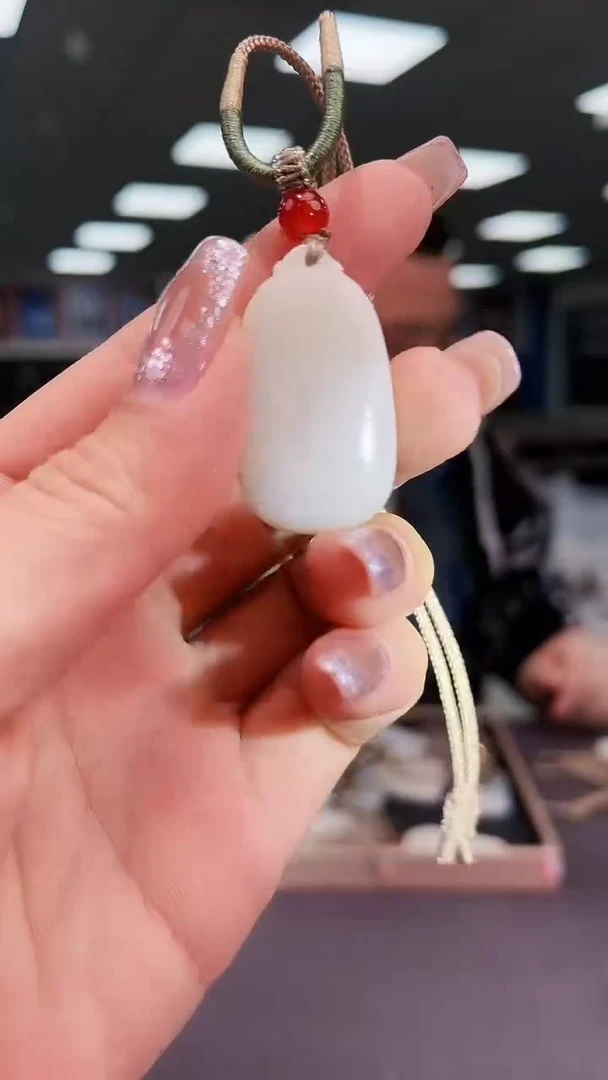 颈饰未镶嵌和田玉30