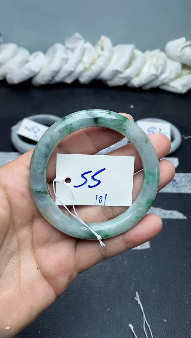 未镶嵌手镯翡翠101