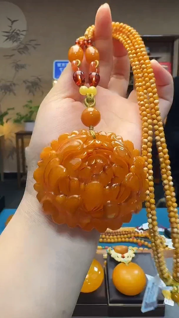 琥珀吊坠(赠链)未镶嵌天然保真蜜蜡牡丹花套装