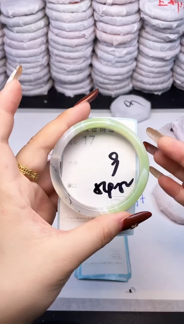 手镯玛瑙/玉髓未镶嵌17