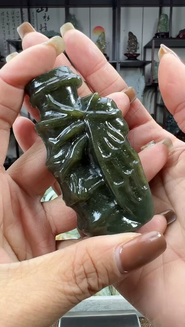 未镶嵌和田玉把件1