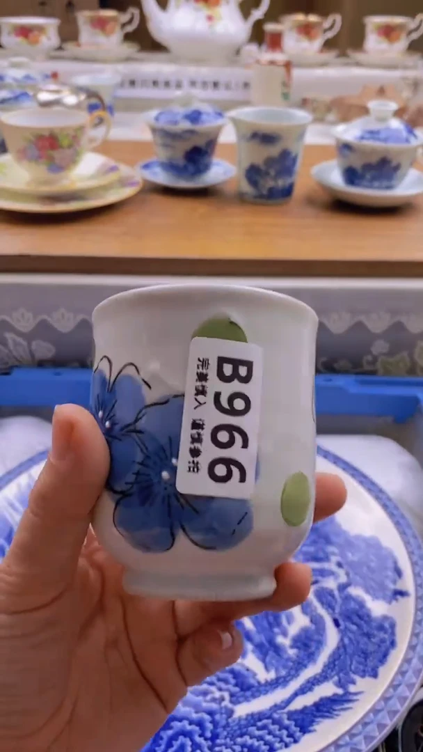 瓷片萌*男     966