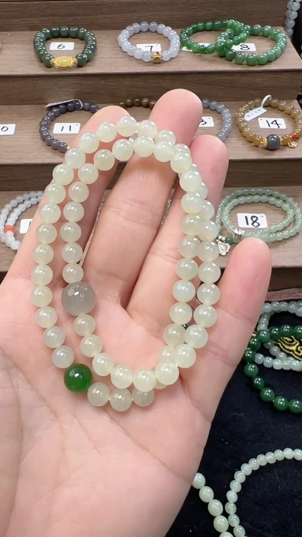 【闪购商品】和田玉手串未镶嵌6m蜂蜜水双圈