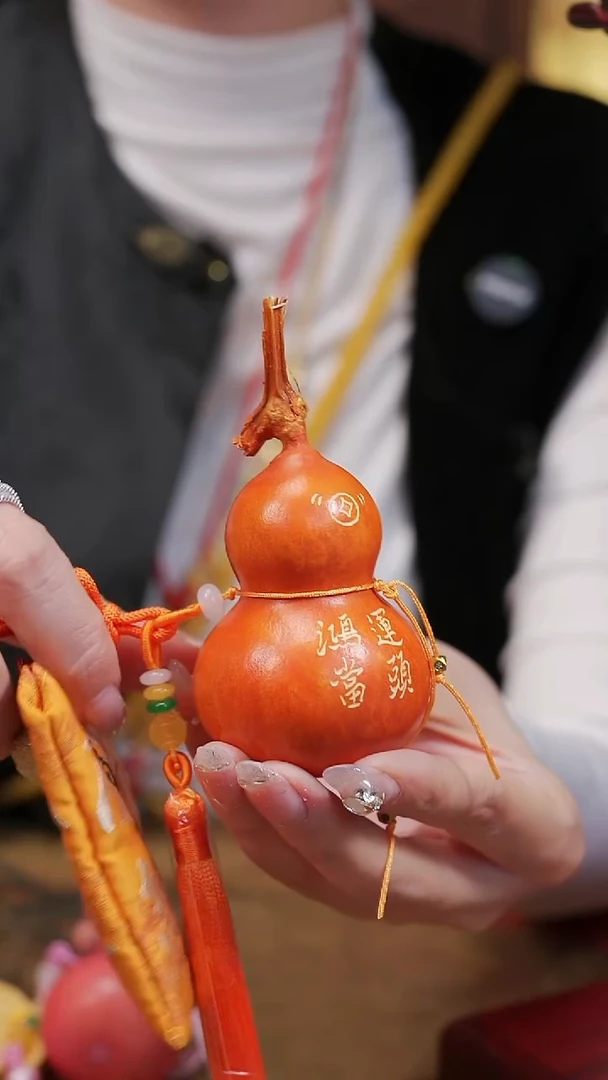 237漆艺工艺小葫芦19.9