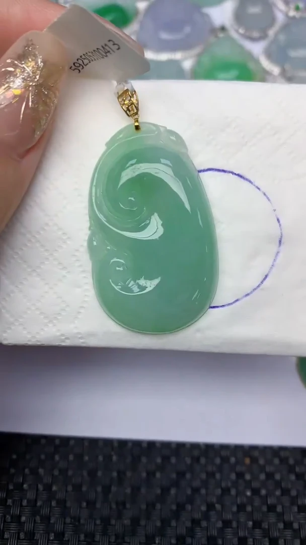 颈饰18K金镶嵌翡翠天然缅甸翡翠a货百元以上9元证书费自理