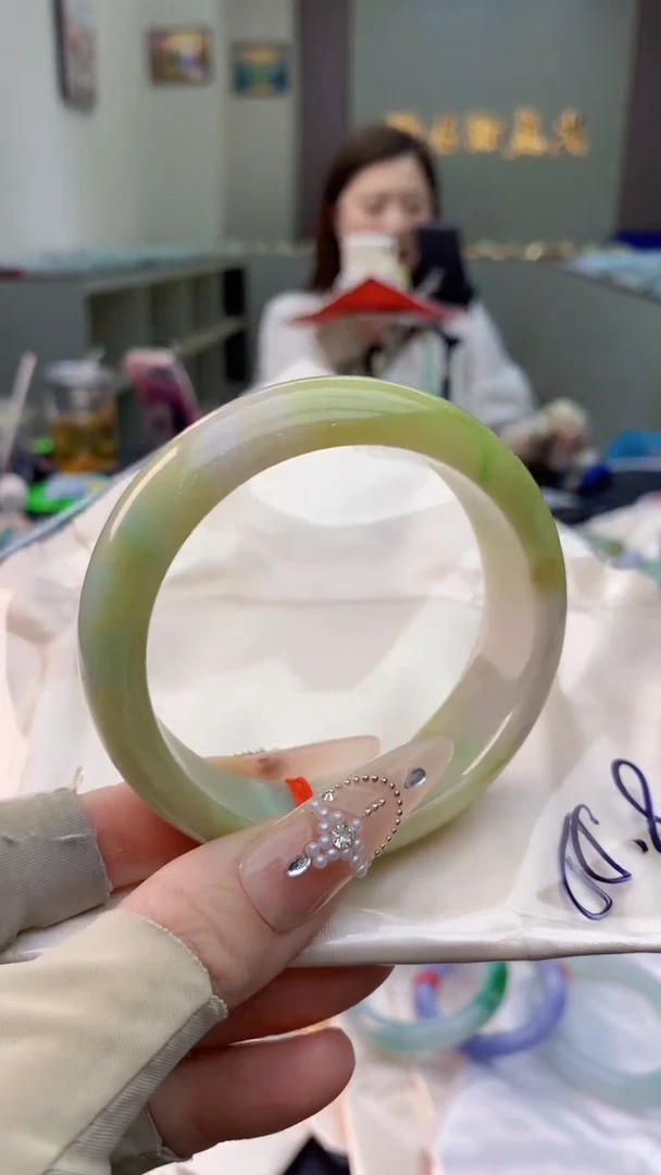 未镶嵌手镯翡翠0416571928