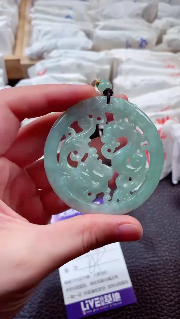 翡翠未镶嵌颈饰0000033245