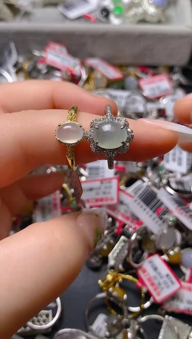 银S925镶嵌戒指翡翠百内无证书