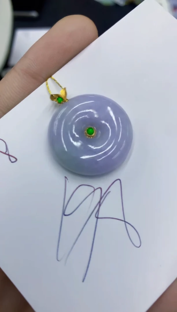 翡翠18K金镶嵌颈饰11111111111