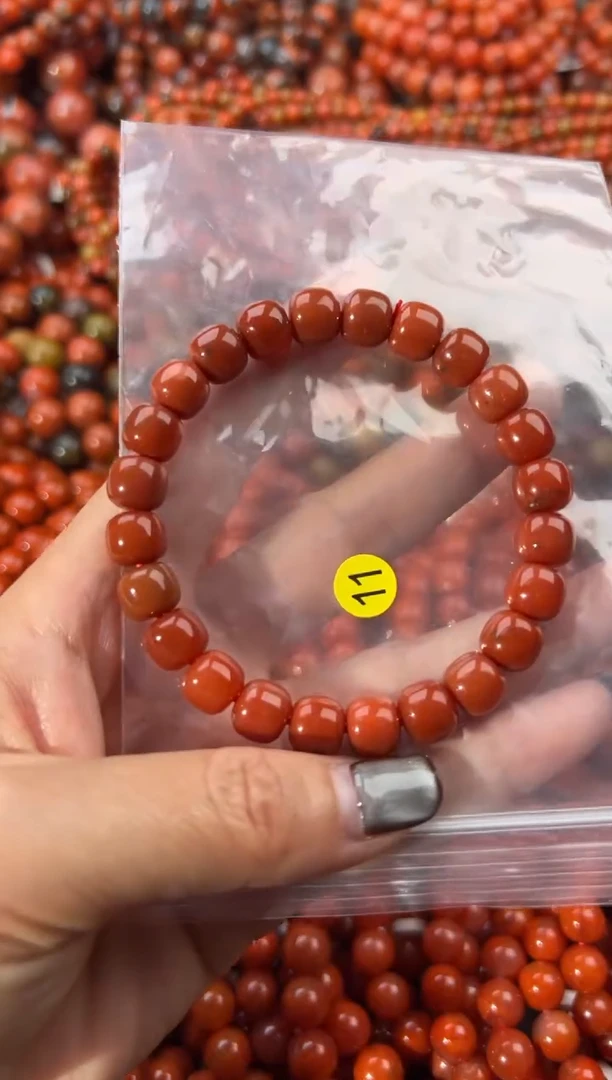 未镶嵌手串南红玛瑙9+