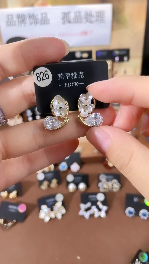 合金925银锆石梵826