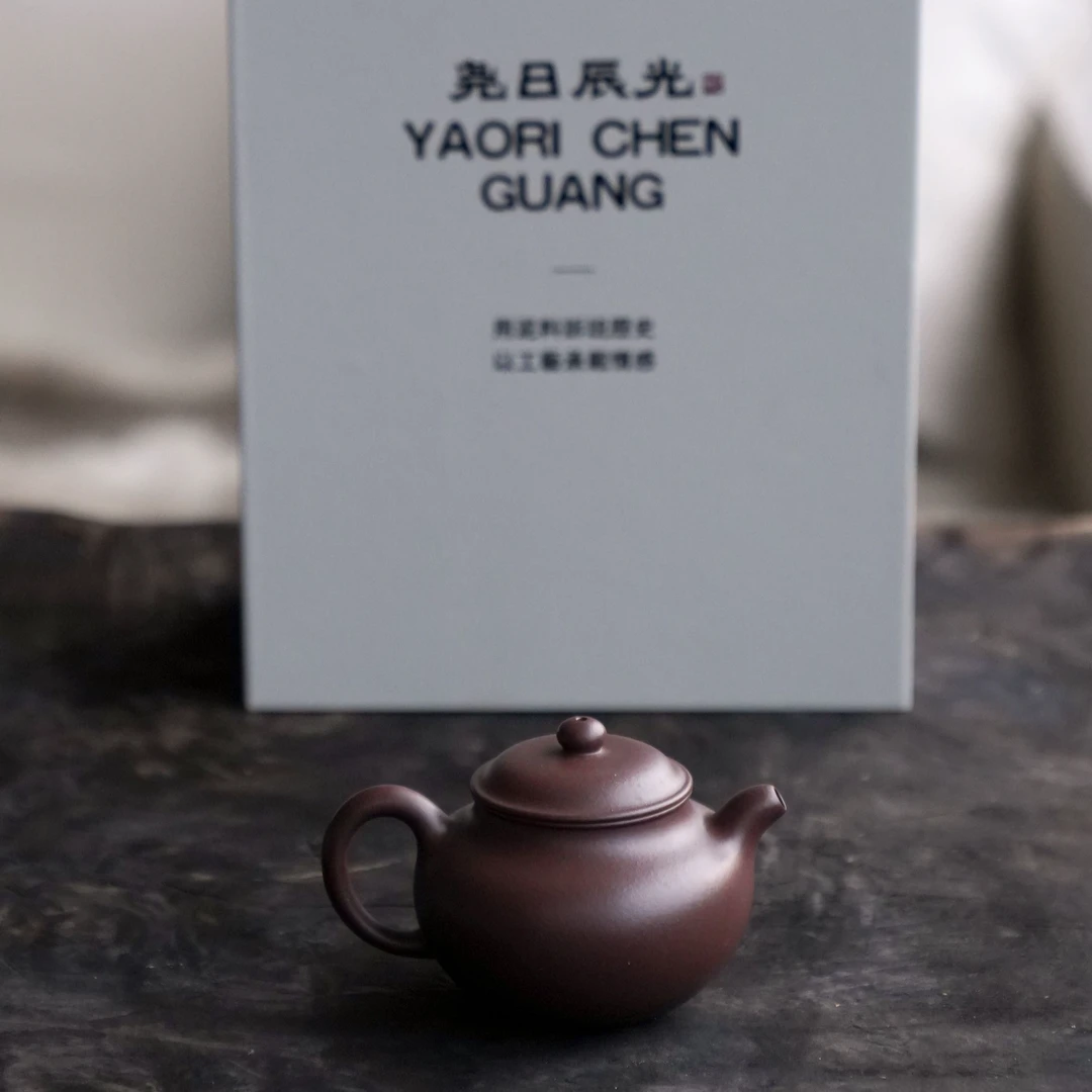 松泉茶器×尧日辰光丨《小莲子》 大水潭天青泥 150cc 全手工 茶壶