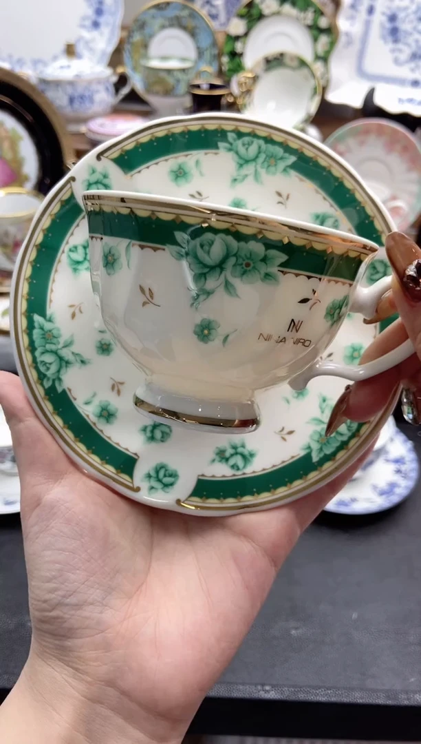 瓷片全新NINA谨慎参拍，防伪帖撕毁无售后