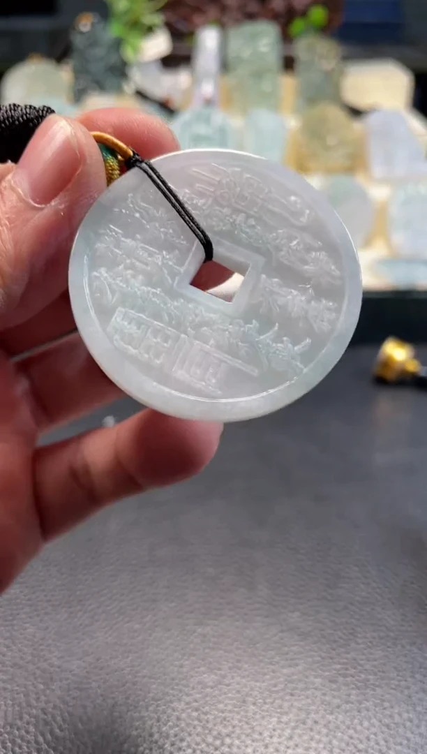 颈饰未镶嵌翡翠12/16/061