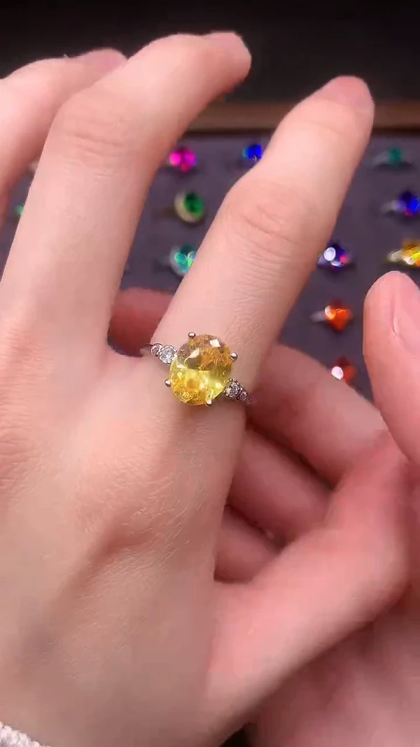 【闪购商品】彩色蓝宝石戒指银S925镶嵌······