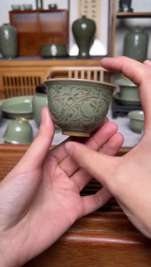 陶瓷耀州窑手工牡丹纹铃铛杯   微瑕