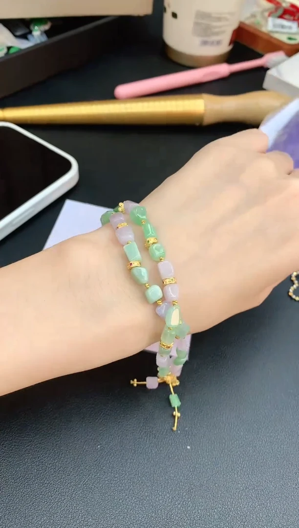 【闪购商品】翡翠手链未镶嵌赠礼盒证书 多样性发货发其一 小君