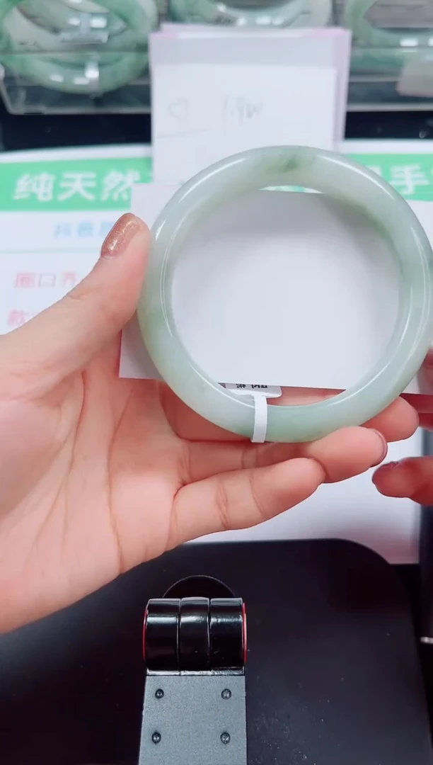 未镶嵌手镯石英岩玉174-59/60