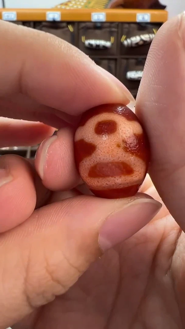 玛瑙/玉髓（覆膜）颈饰未镶嵌60（微瑕随机发货）