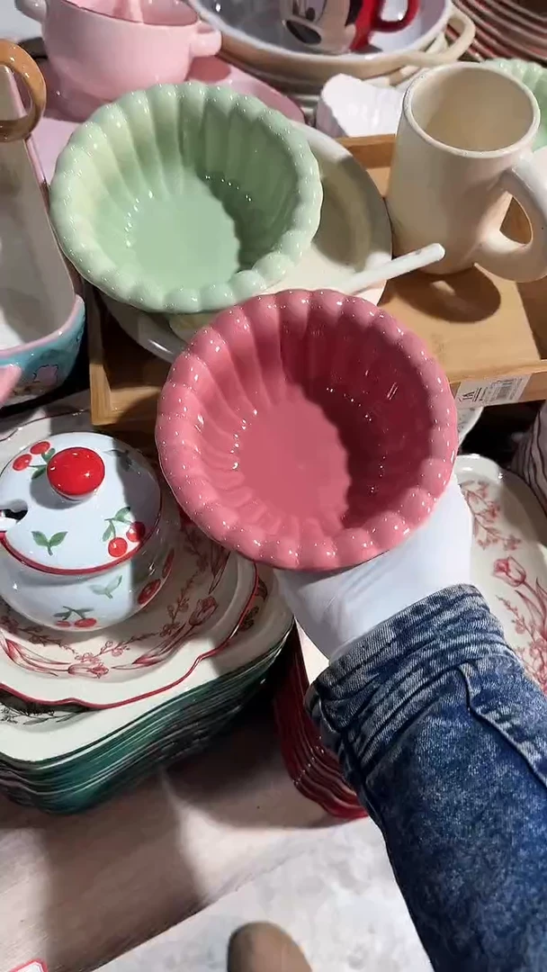 陶瓷2个碗微瑕 凑满20元包邮