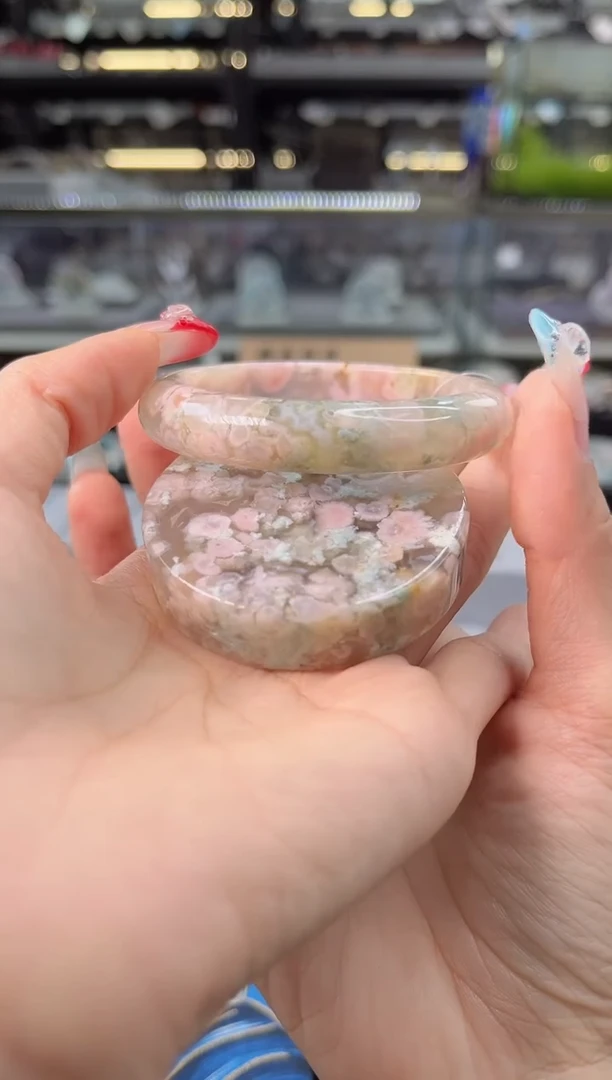 未镶嵌手镯石英质玉瑾圈口（赠品镯心）