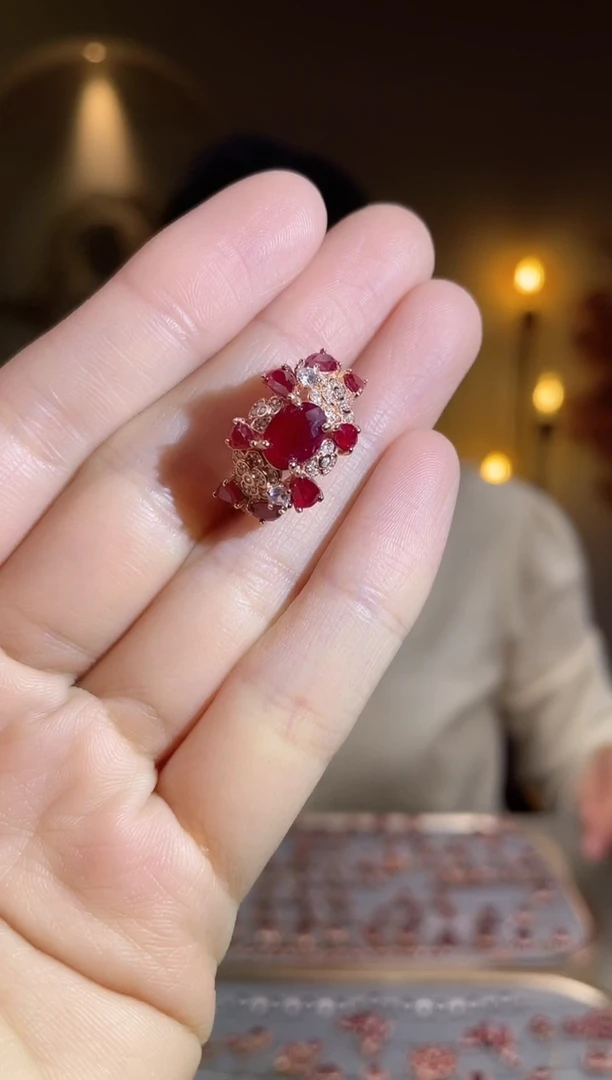 银S925镶嵌手饰红宝石手饰