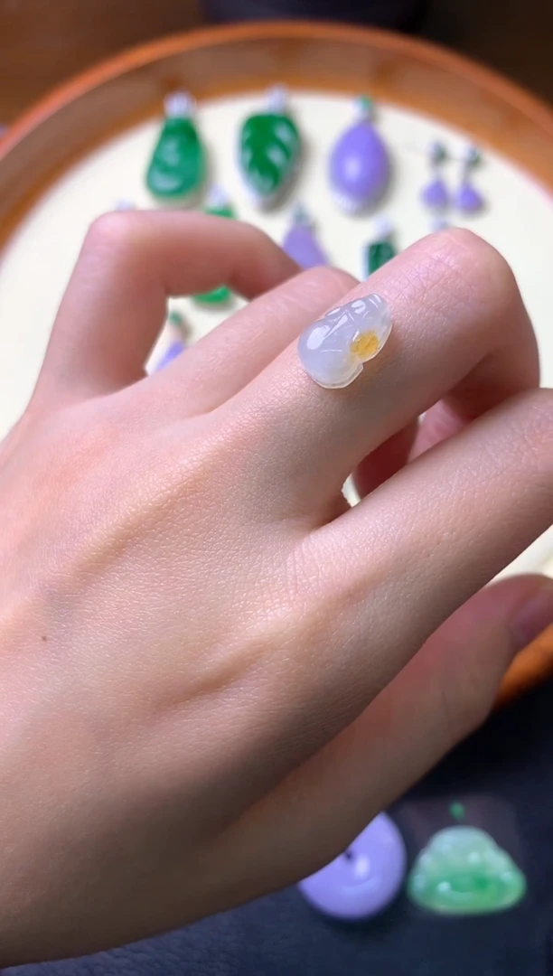 【闪购商品】定制翡翠未镶嵌裸石（镶嵌定制）