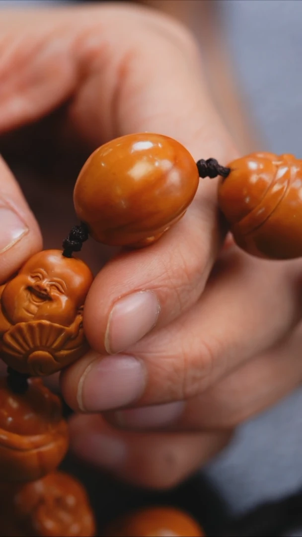 【闪购商品】橄榄核吊坠苏工橄榄核