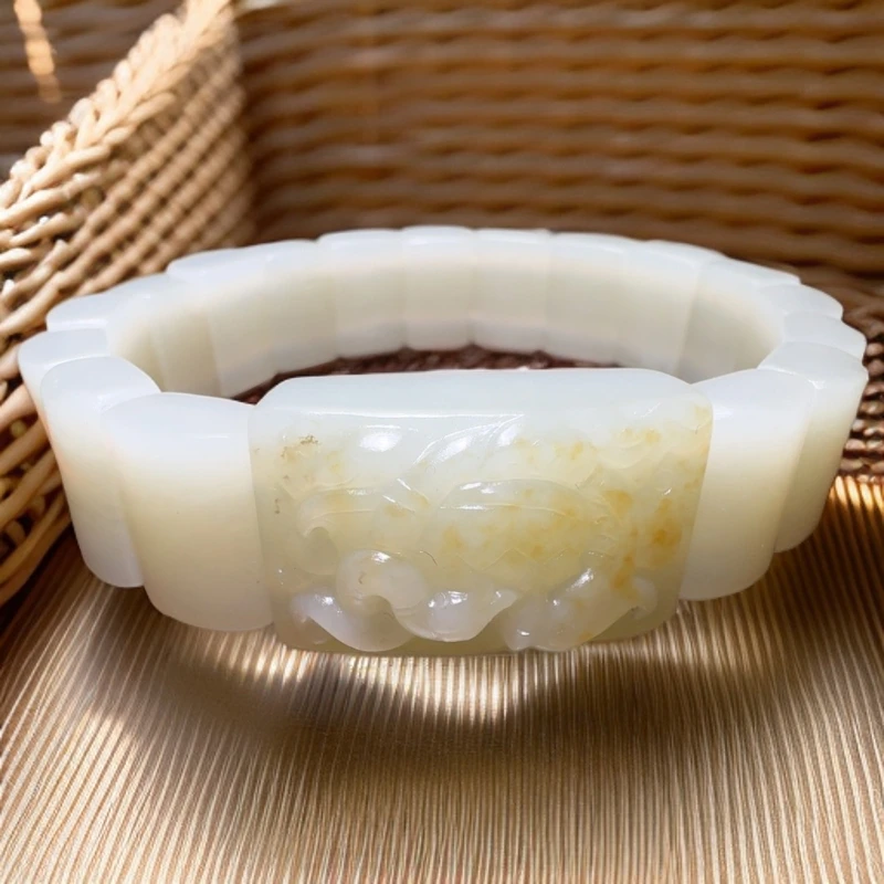 和田玉未镶嵌手串