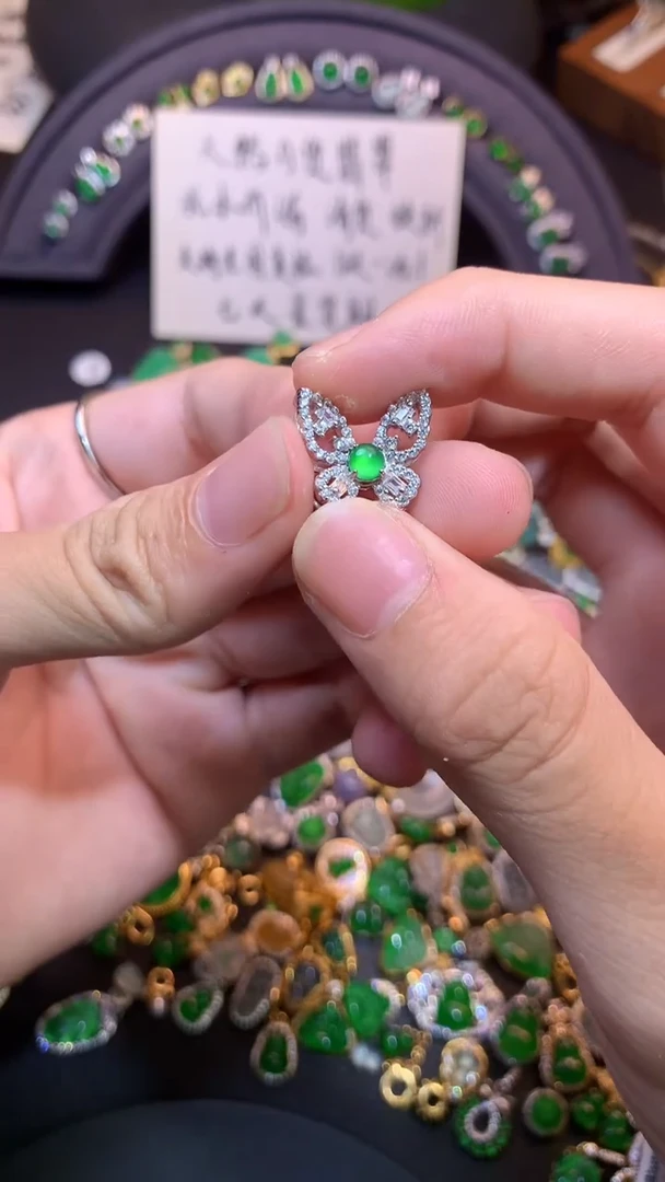 吊坠(不含链)银S925镶嵌翡翠1