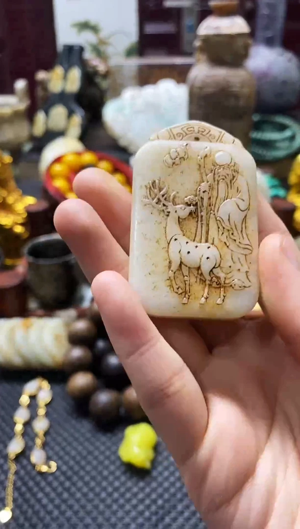 未镶嵌和田玉挂件牌子