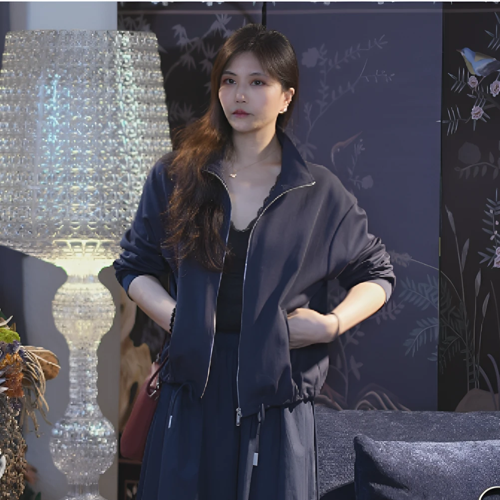 【闲暇小卫】高密挺括天丝混纺经典款立领拉链开衫短外套