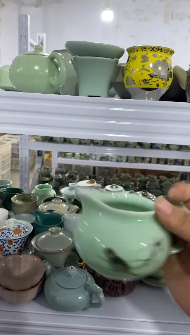 茶具茶壶、盖碗、主人杯、客杯（轻轻微瑕介意勿拍）