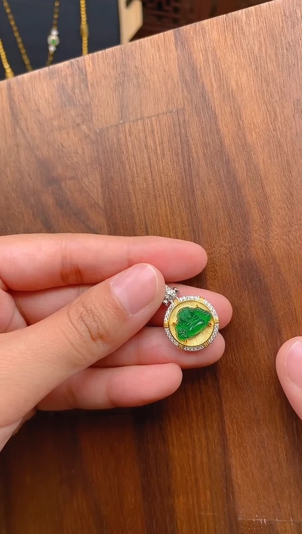 【闪购商品】翡翠吊坠(不含链)银S925镶嵌佛公吊坠