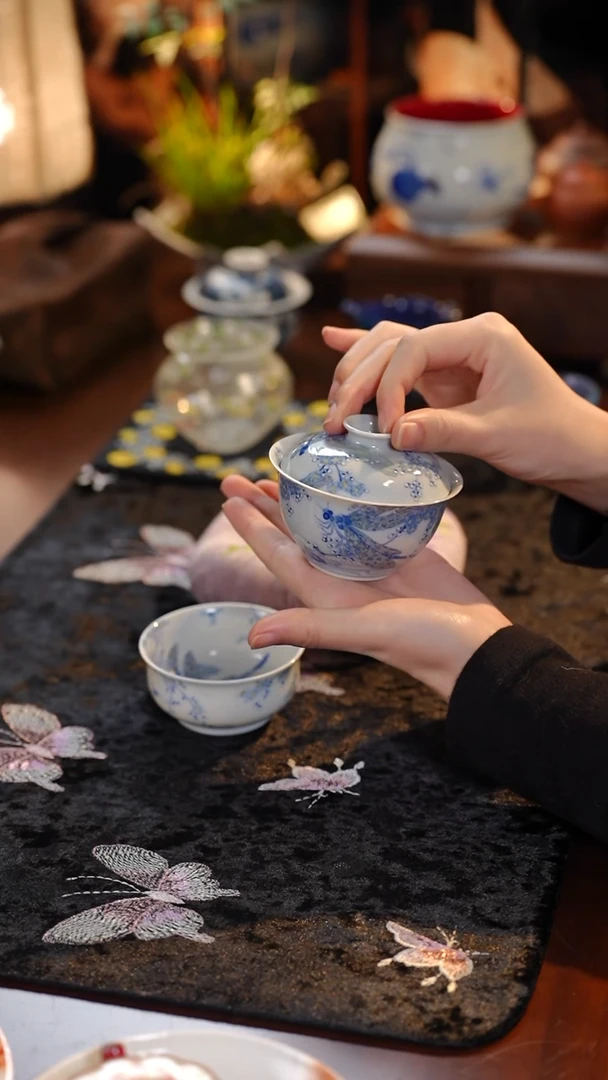 浮光琢玉盖碗····