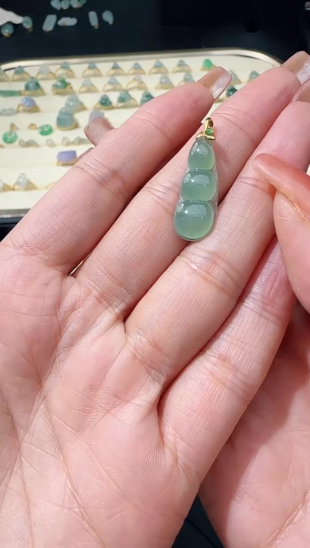 【闪购商品】翡翠颈饰18K金镶嵌TZG0115180