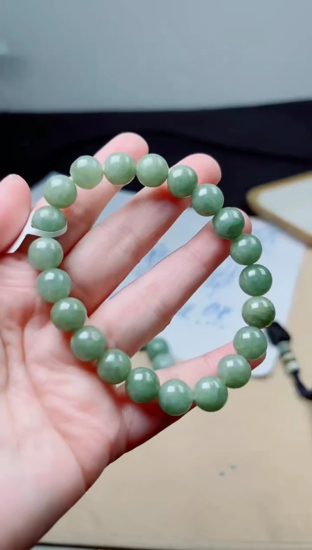 未镶嵌定制翡翠翡翠