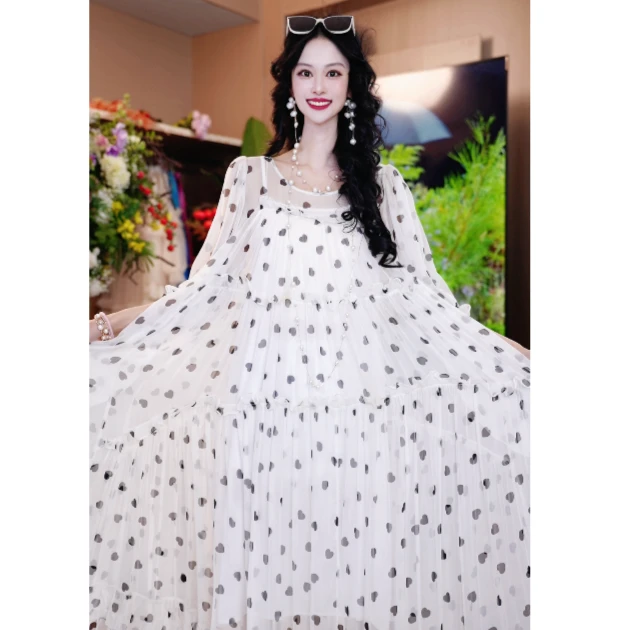 【孔雀开屏】25新款法式设计桑蚕丝气质时尚长款女装连衣裙251D551