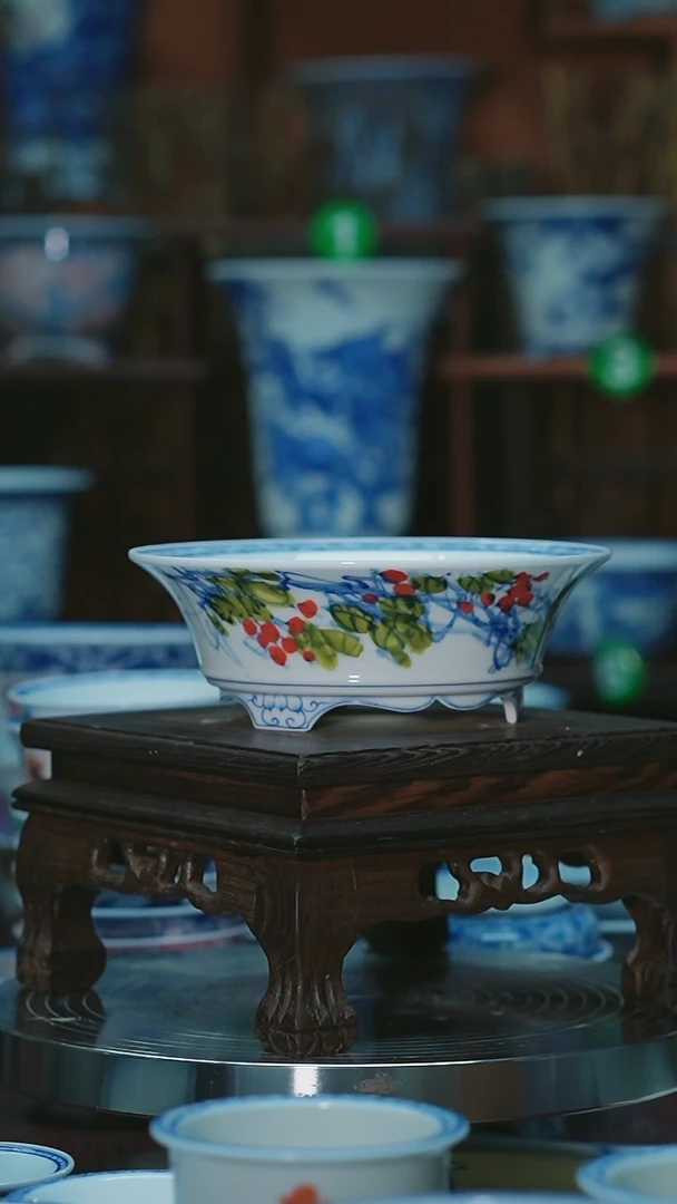 【闪购商品】摆件手绘陶瓷内口11.2高4.5深