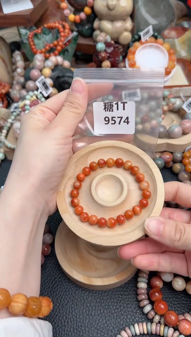 【闪购商品】石英质玉手链未镶嵌1T9574