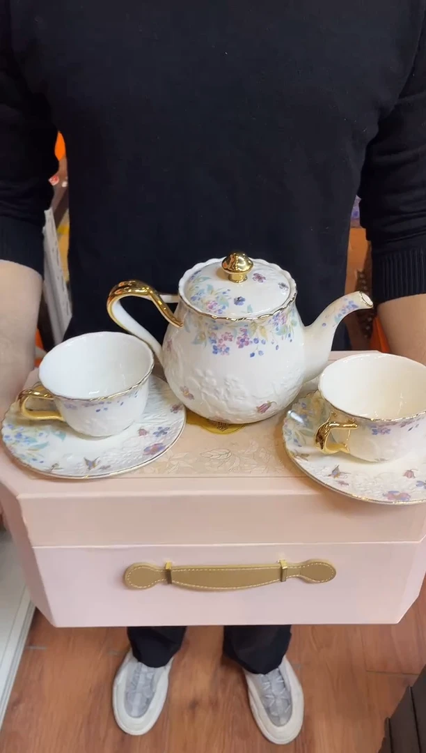 杯鸿辉家品牌瓷器，京东包邮！