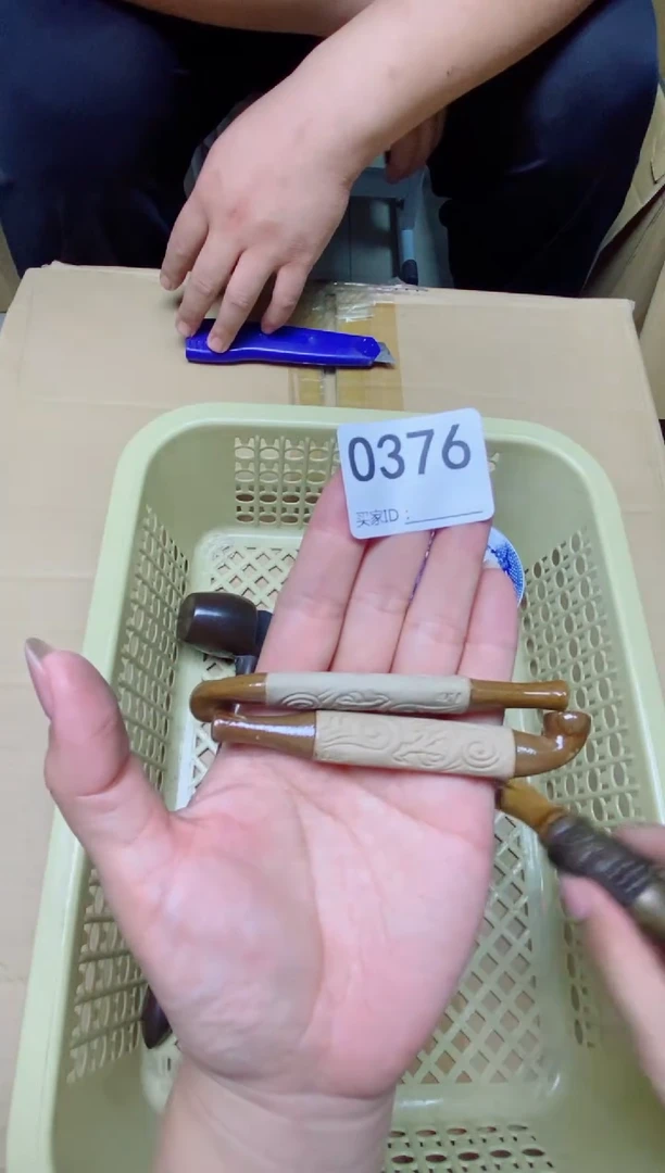 瓷片空**为O376默认微瑕，谨慎参拍